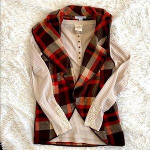 Sweater vest & long sleeve combo